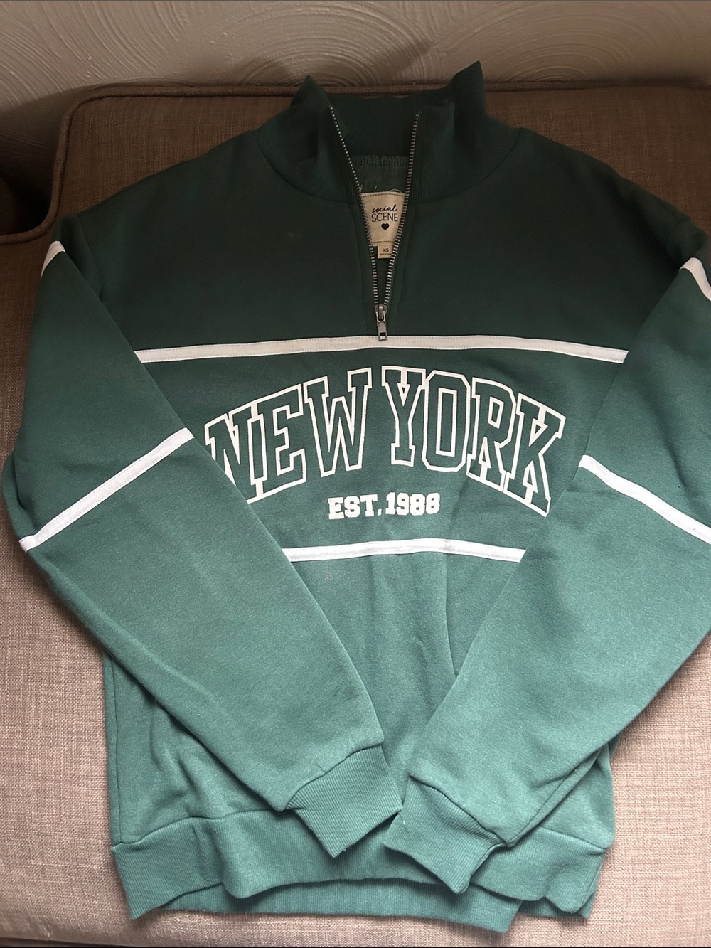Vintage Green New York Quarter-Zip Sweatshirt - Unbranded Scene